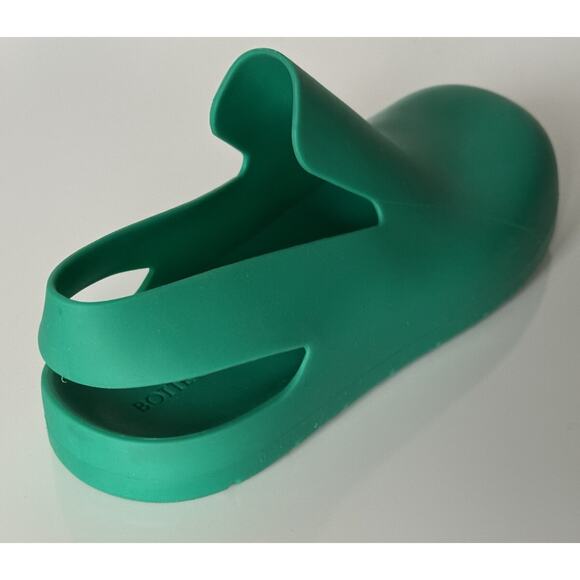 Bottega Veneta Matt Rubber Turquoise Sandals 8 US (41 Euro) 658767 IT NIB $600 main image 11